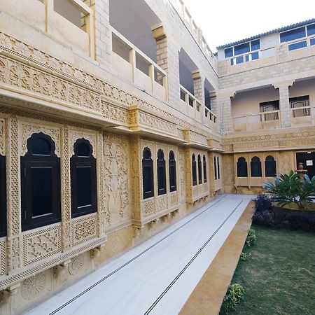 Hotel Neeraj ジャイサルメール エクステリア 写真
