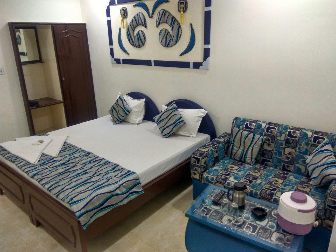 Hotel Neeraj ジャイサルメール エクステリア 写真